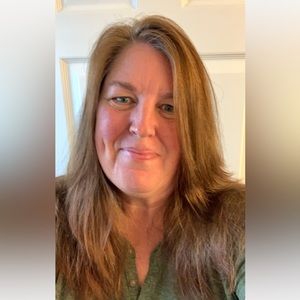 Meet your Posher, Myra